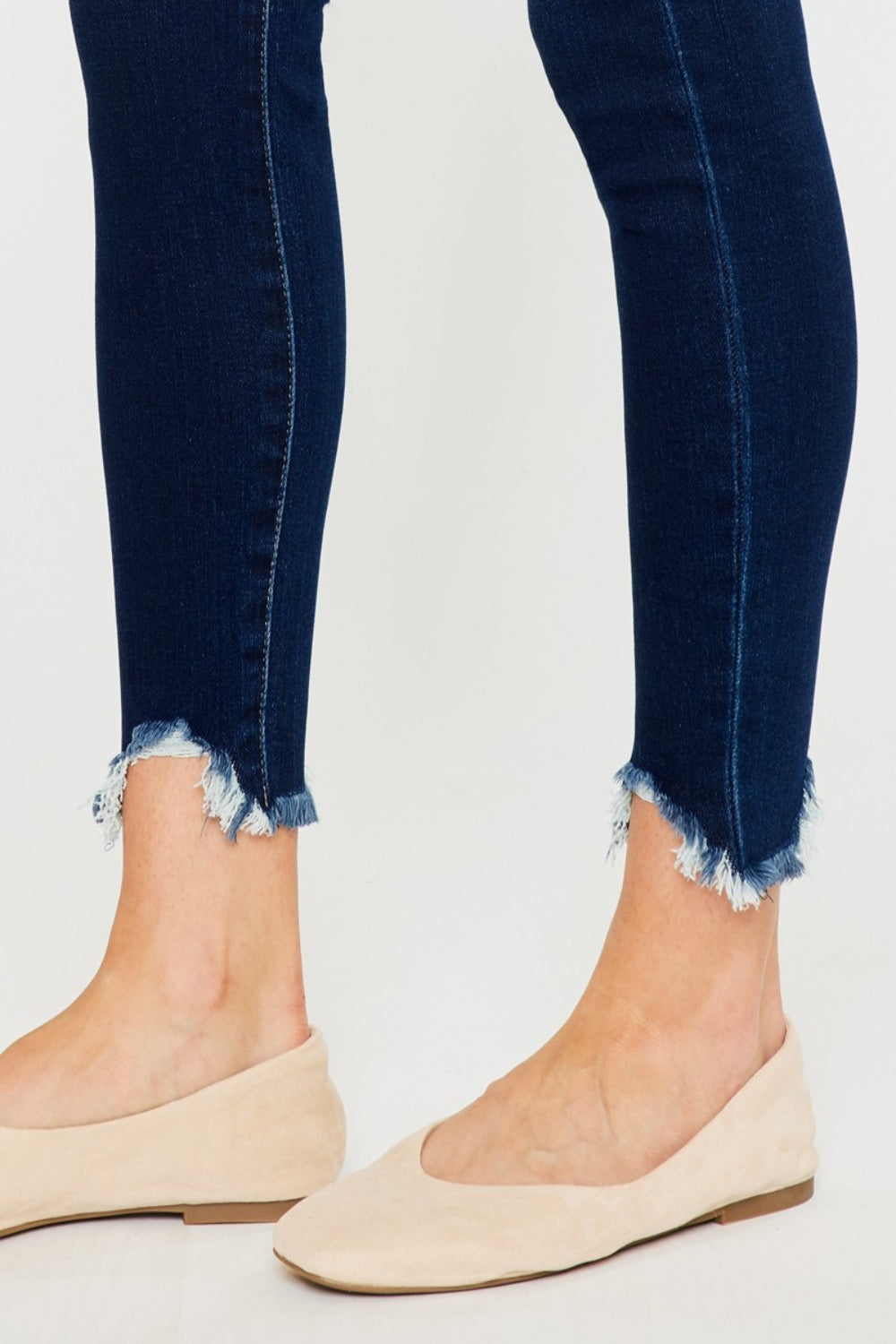 Reese High Rise Frayed Ankle Skinny Kancan Jeans