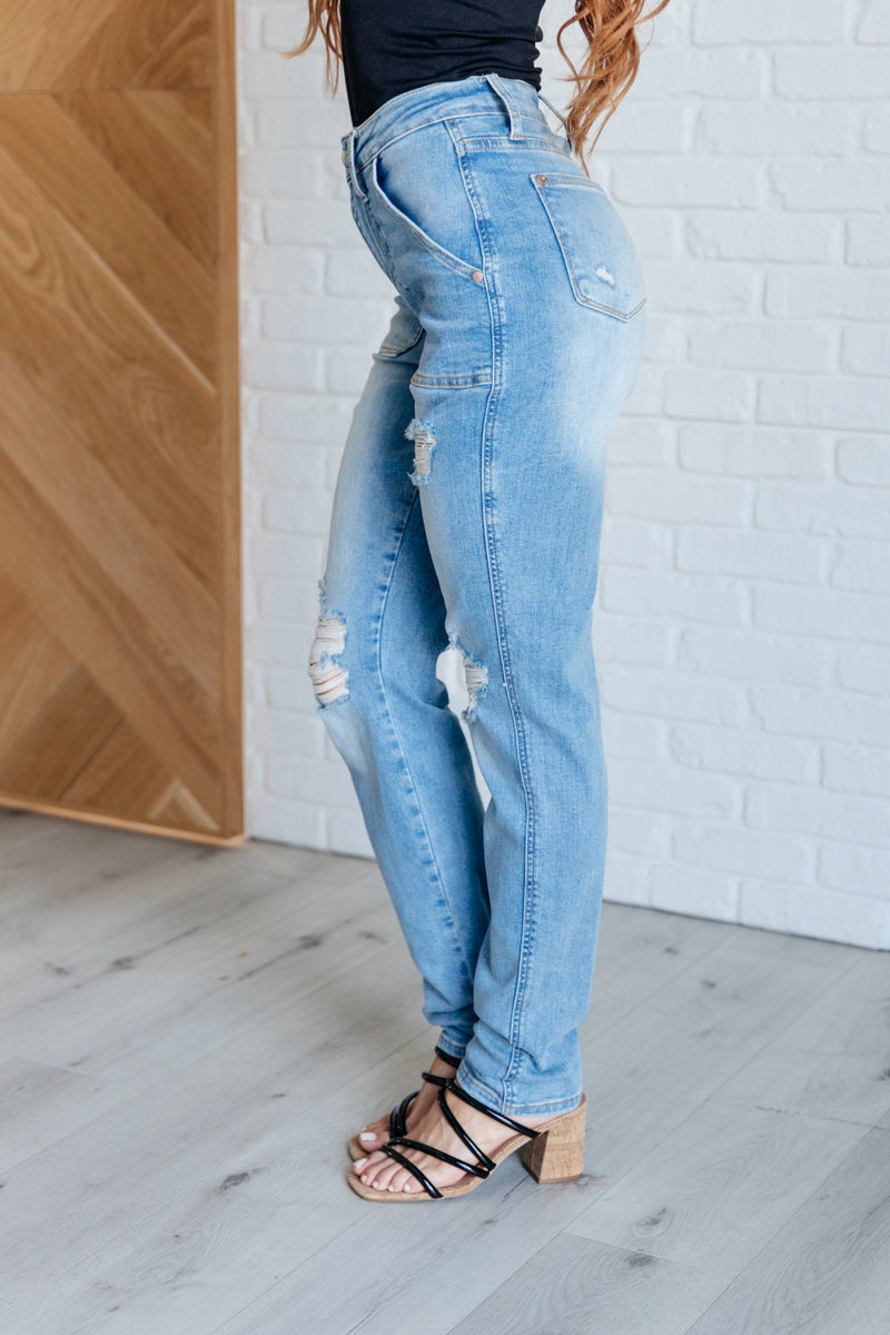 Aiden High Rise Patch Pocket Distressed Boyfriend Judy Blue Jeans