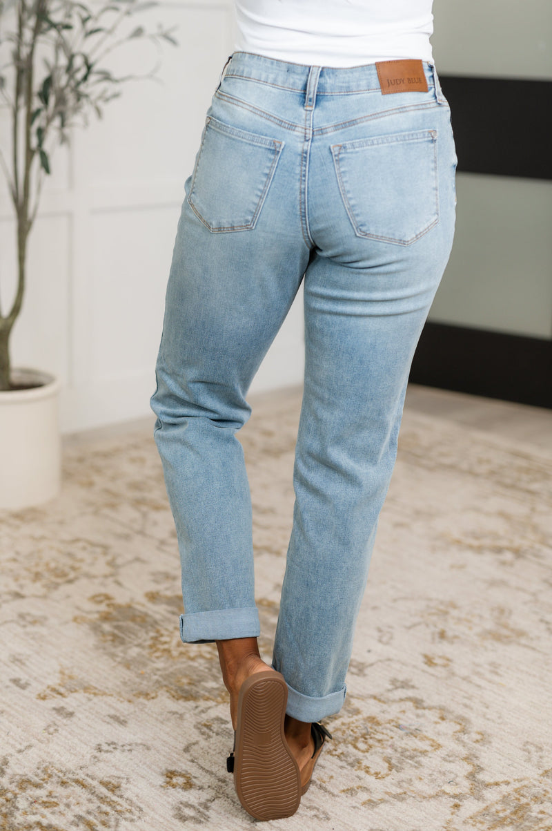Cheyenne V-Front Cool Denim Boyfriend Judy Blue Jeans