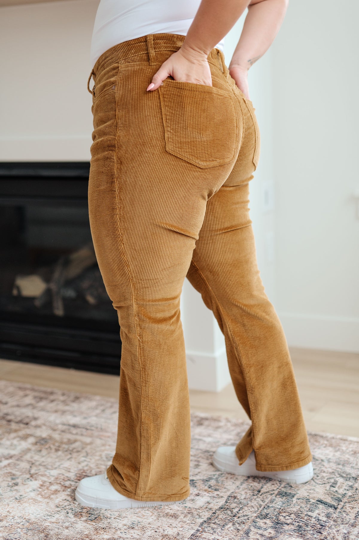 Cordelia Bootcut Corduroy Judy Blue Pants in Camel