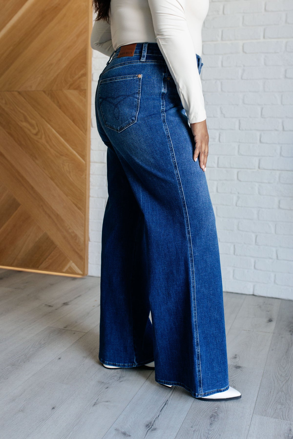 Eliza High Rise Control Top Retro Wide Leg Judy Blue Jeans