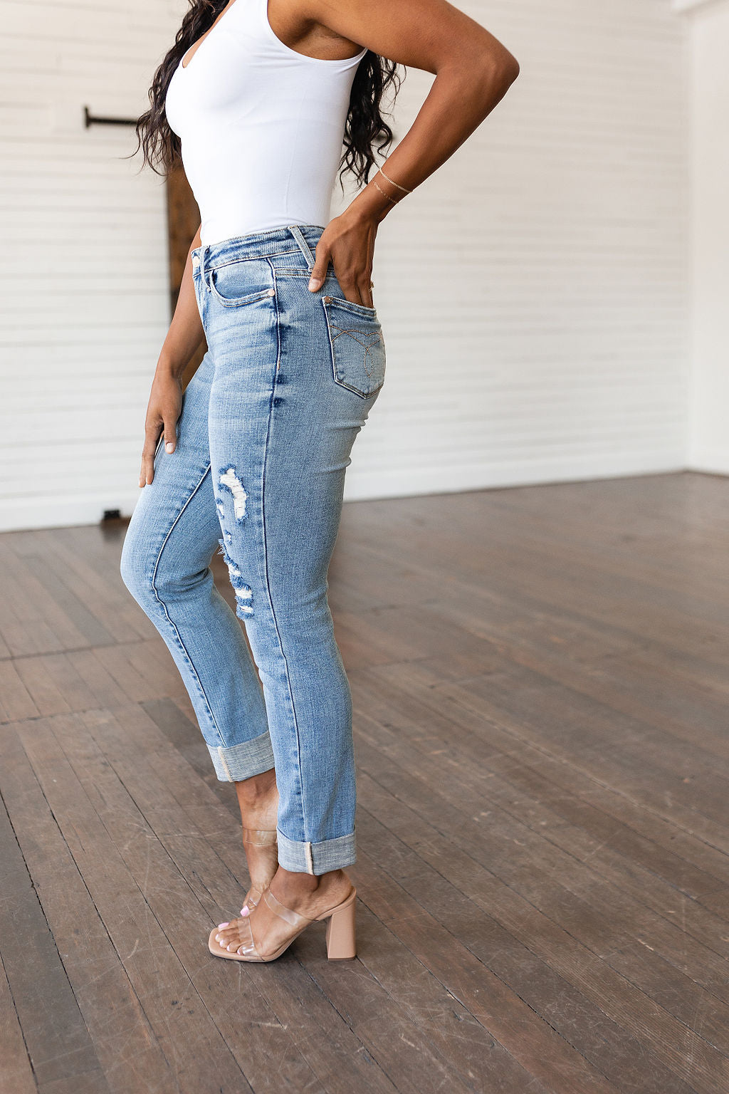 Elodie Mid Rise Distressed Boyfriend Judy Blue Jeans