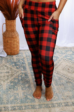 Holiday Plaid Pocket Leggings