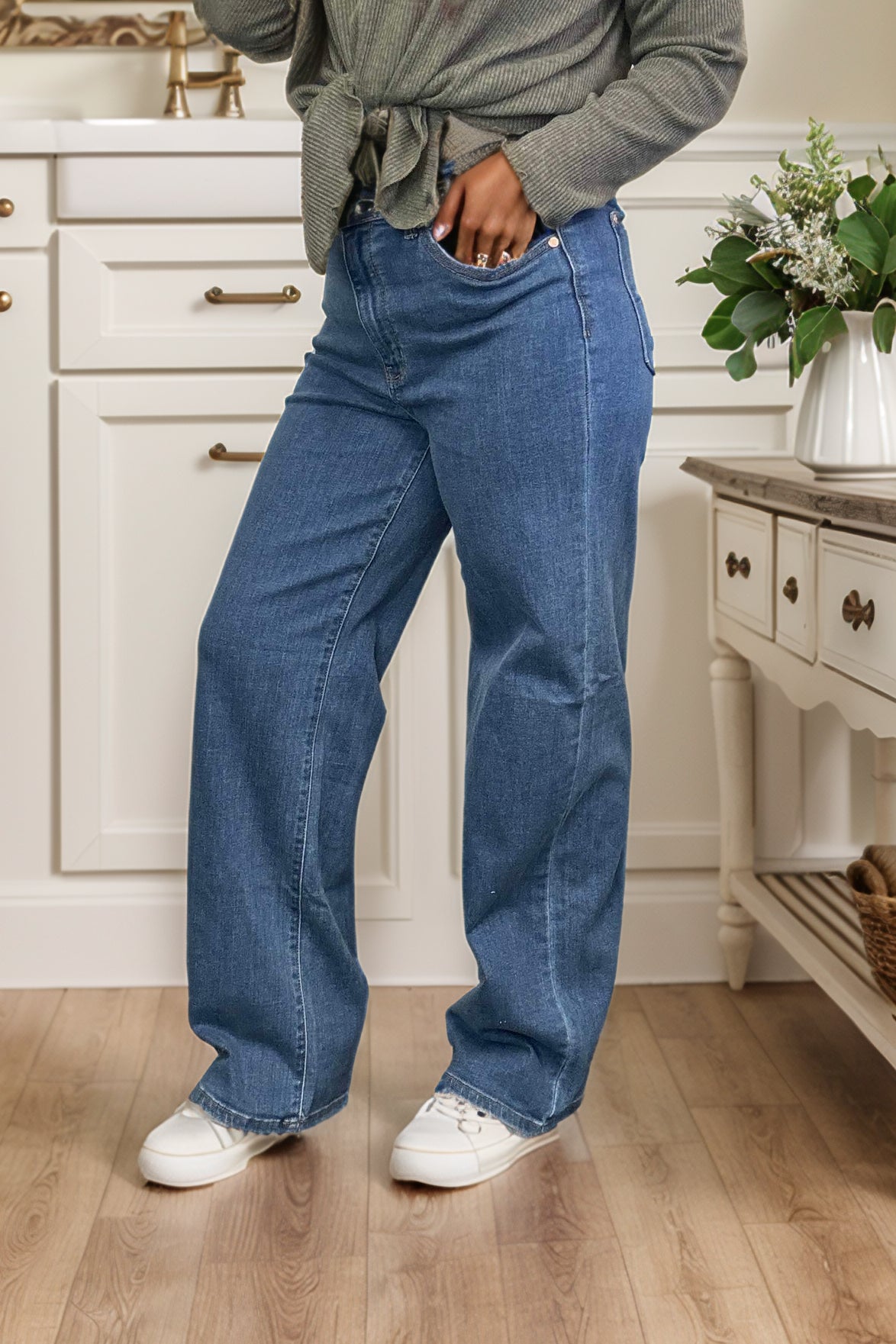 Vintage Wide Leg Judy Blue Jeans