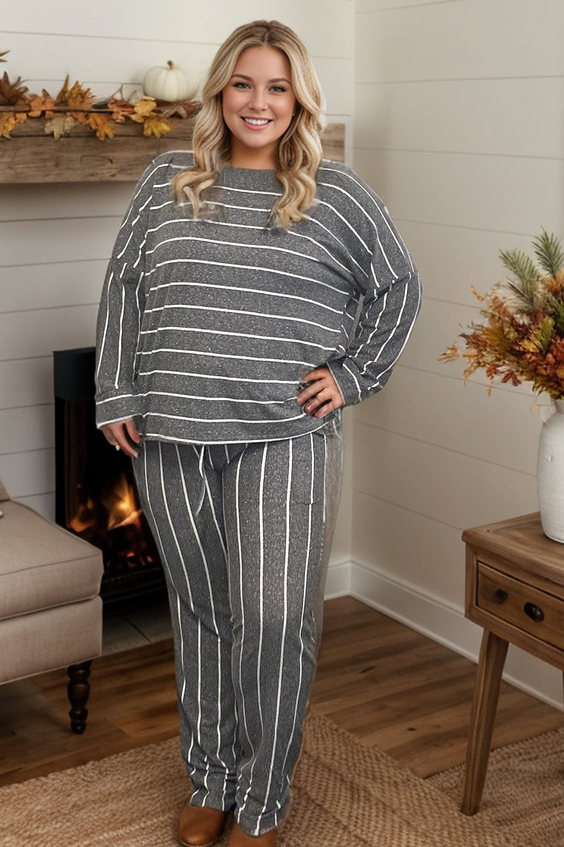 Loungin' in Stripes in Charcoal