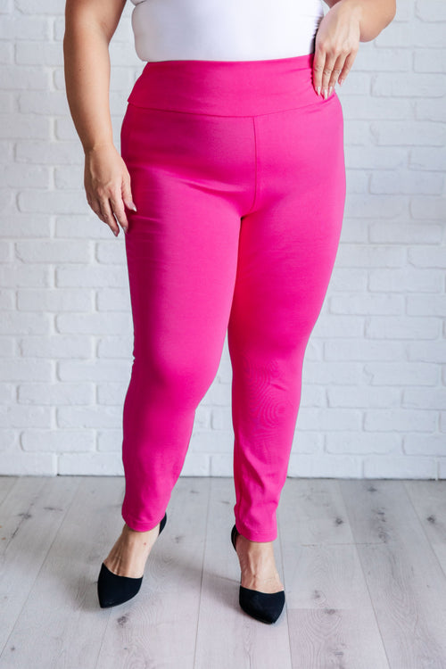 Magic Skinny 28" Pants in Hot Pink