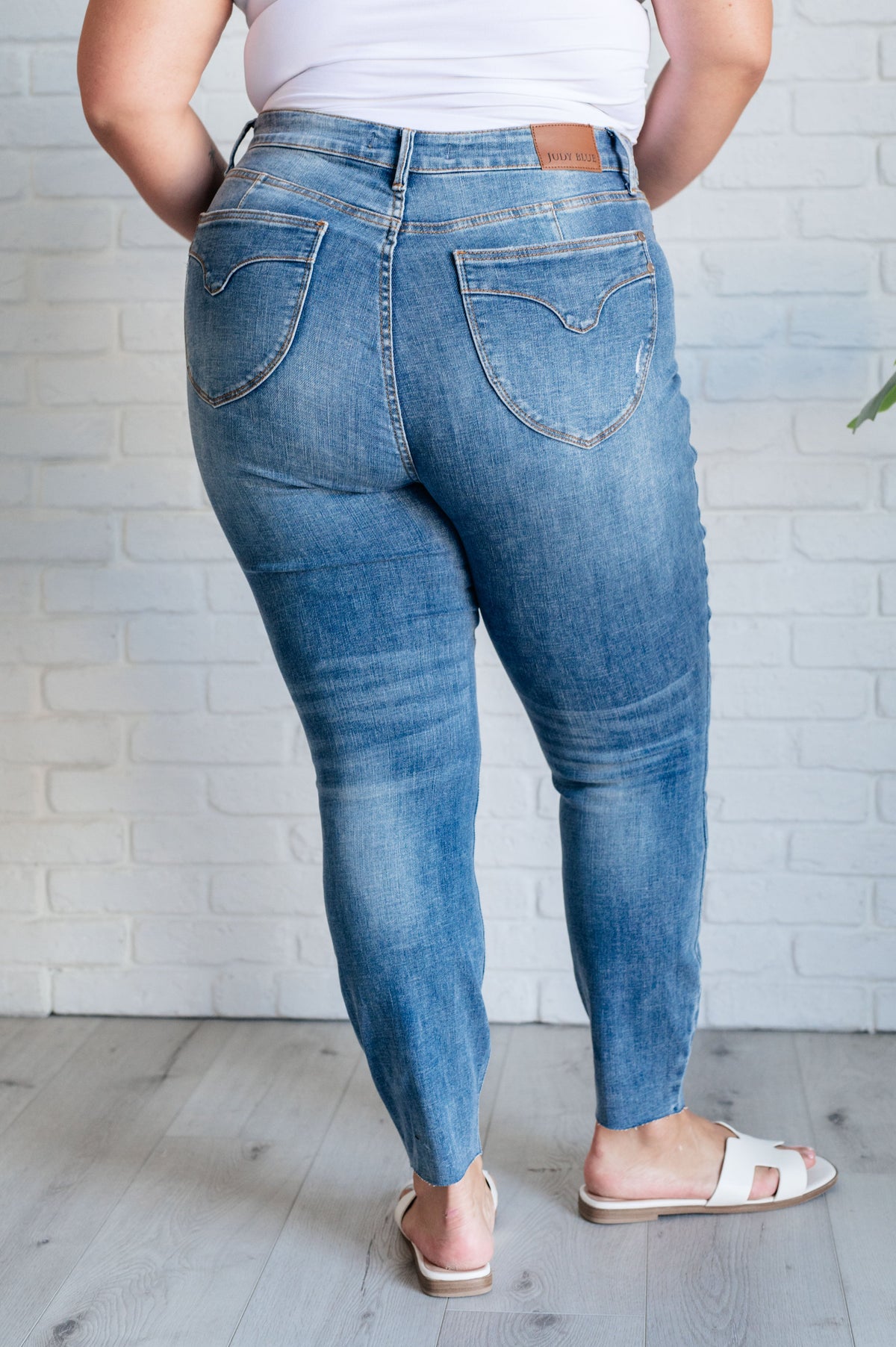 Nicole Tummy Control Skinny Judy Blue Jeans in Vintage Wash