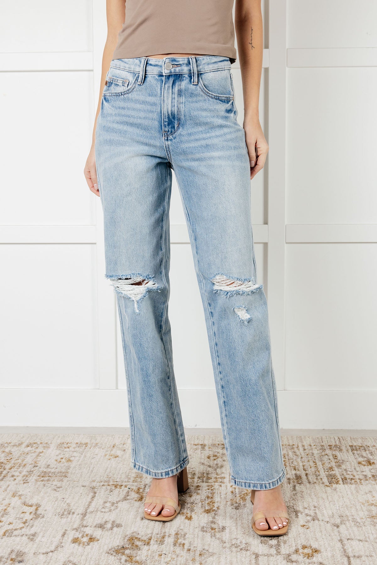 Patricia High Rise Rigid Magic 90's Straight Judy Blue Jeans