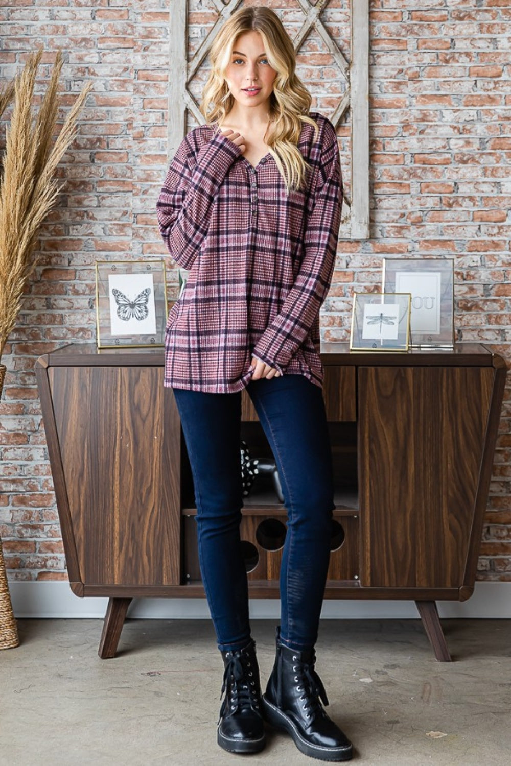 Cherise Plaid V-Neck Long Sleeve Top