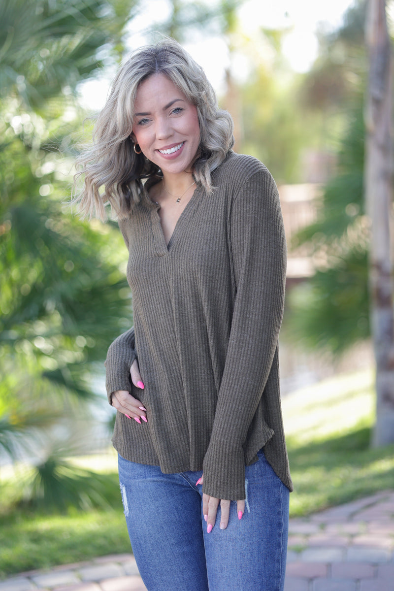 Olive Thumbhole Gabby