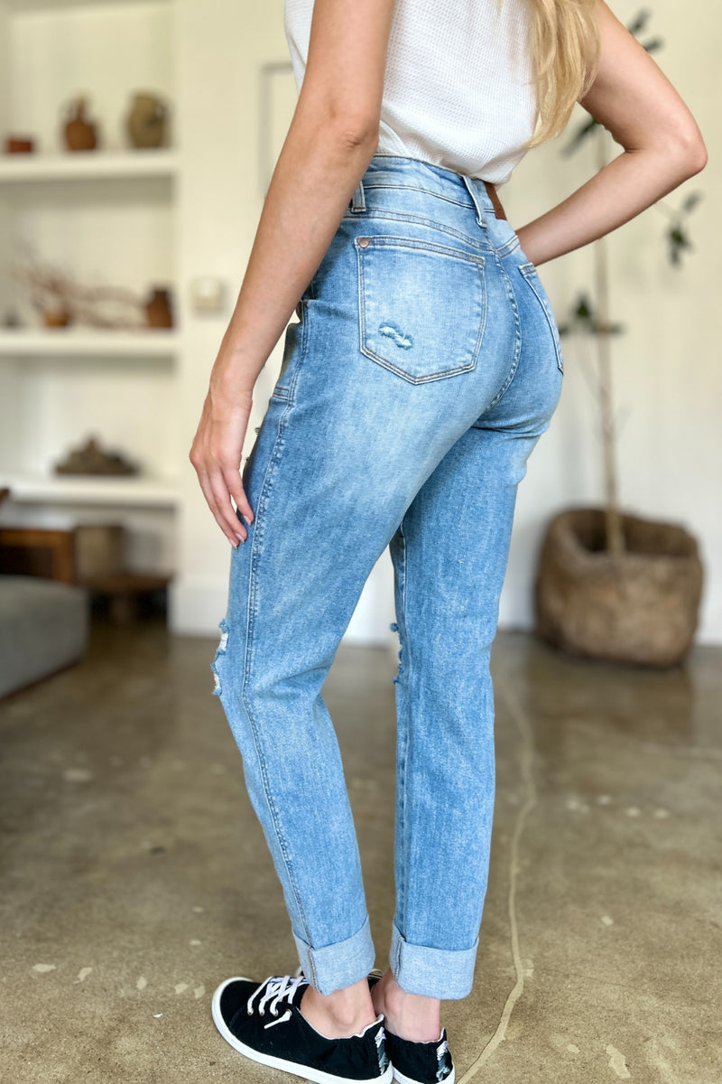 Zoey Distressed Straight Judy Blue Jeans with Patch Pockets