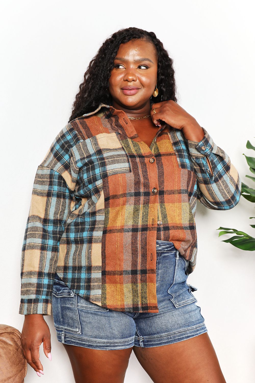 Jessie Plaid Curved Hem Shirt Jacket with Breast Pockets