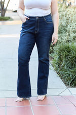 Braylee Slim Bootcut Kancan Jeans