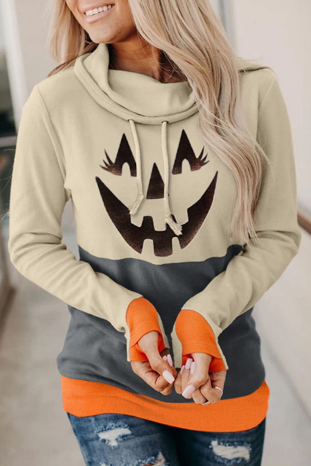 Jack-O'-Lantern Graphic Sweatshirt