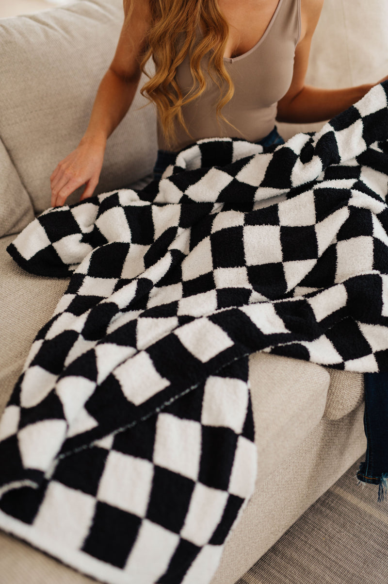 Penny Blanket Single Cuddle Size in Black Check