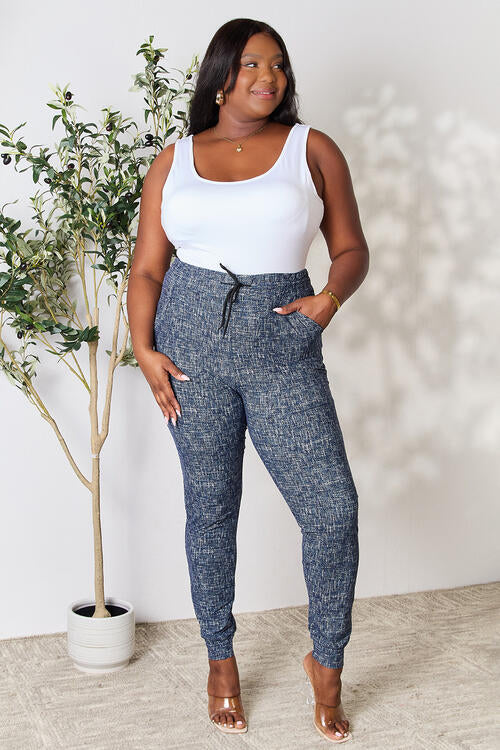 Gabby Heathered Drawstring Leggings with Pockets